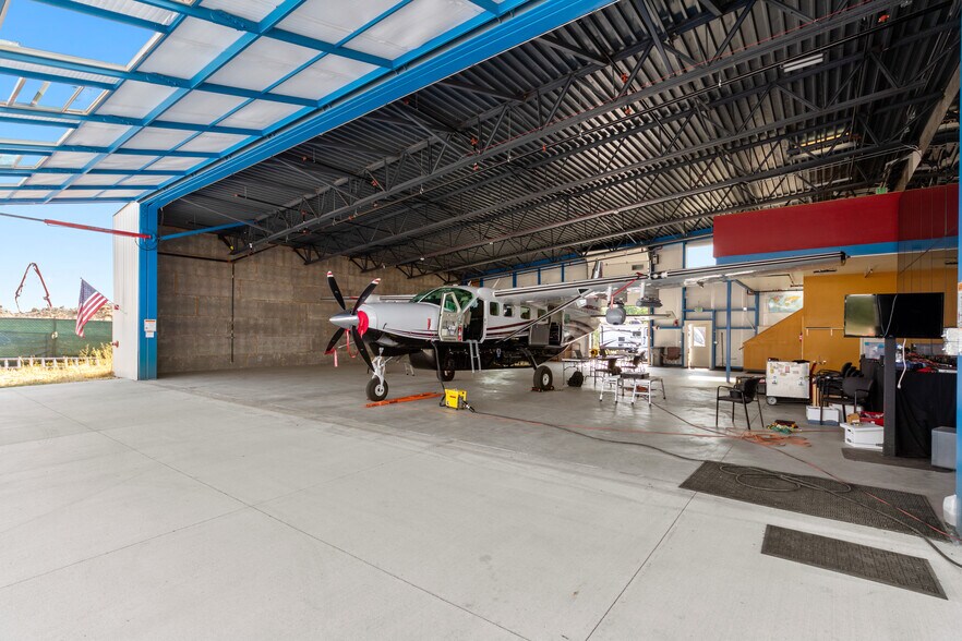 More Photos Of 3304 Airport Rd, Boulder Specialty For Sale