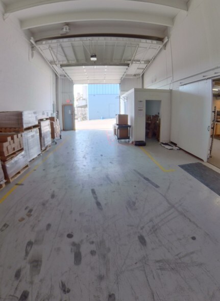 More Photos Of 385-387 Industrial Dr, Mount Juliet Warehouse For Lease