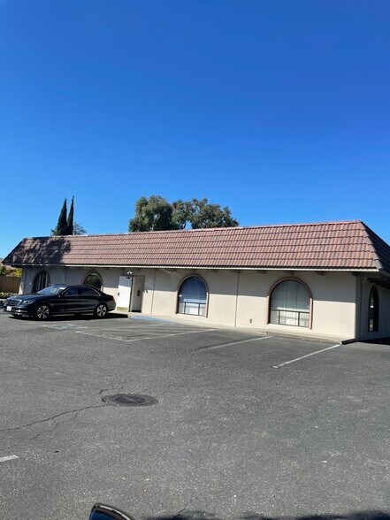 More Photos Of 1310 Hollenbeck Ave, Sunnyvale Medical For Lease