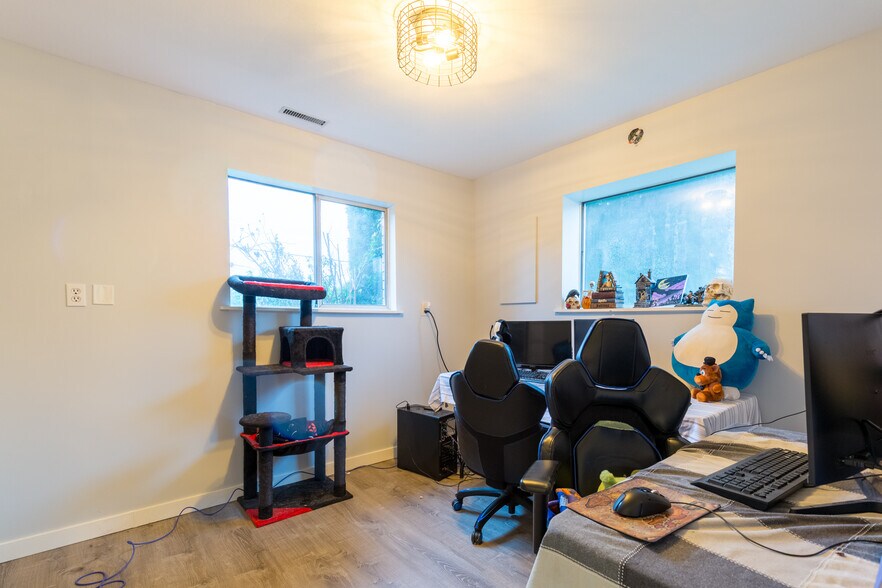 More Photos Of 3996 Eckert St, Chilliwack Land For Sale