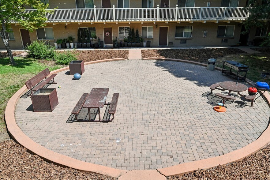 More Photos Of 7655 W 67th Ave, Arvada Apartments For Sale