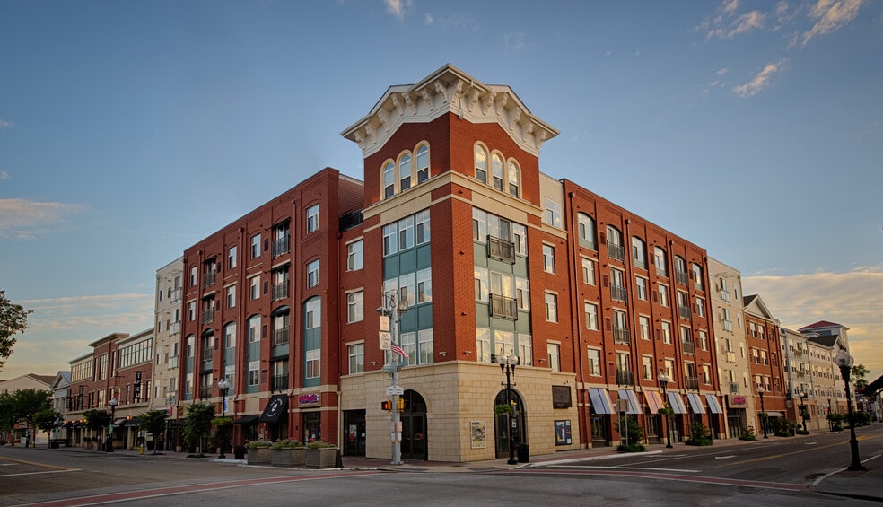 More Photos Of 1 Village Grn, Patchogue Apartments For Lease