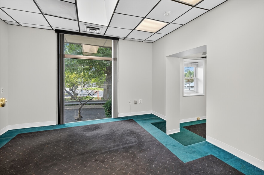 More Photos Of 10101 Lorain Ave, Silver Spring Medical For Sale