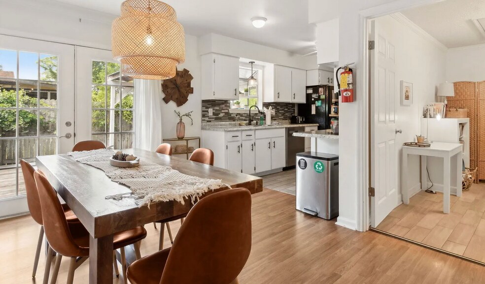 More Photos Of 501 W Hall St, Saint Marys Specialty For Sale