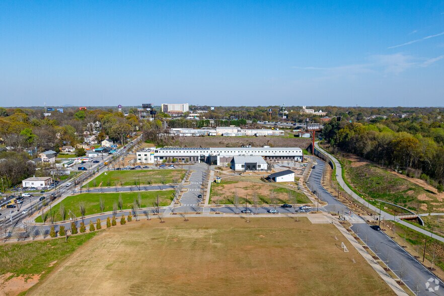 More Photos Of 352 University Ave SW, Atlanta Land For Lease