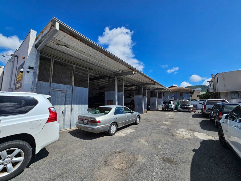 More Photos Of 1918 Algaroba St, Honolulu Auto Repair For Sale