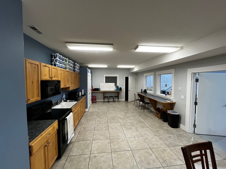 More Photos Of 1491 W 500 N, Lindon Warehouse For Sale