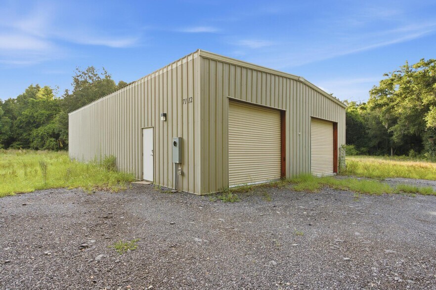 More Photos Of 7112 Marsh Bend Trl, Wildwood Warehouse For Lease