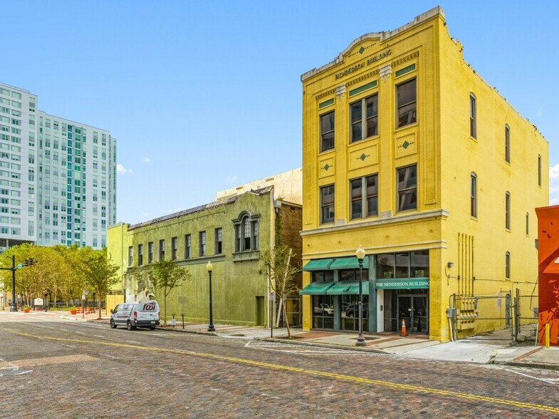 More Photos Of 1001 N Franklin St, Tampa Storefront Retail Residential For Sale