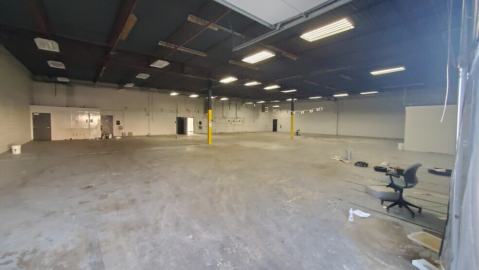 More Photos Of 1503-1505 Alum Creek Dr, Columbus Warehouse For Sale