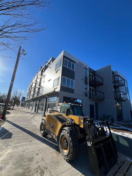 More Photos Of 2944 17th Ave S, Minneapolis Storefront Retail Office For Lease