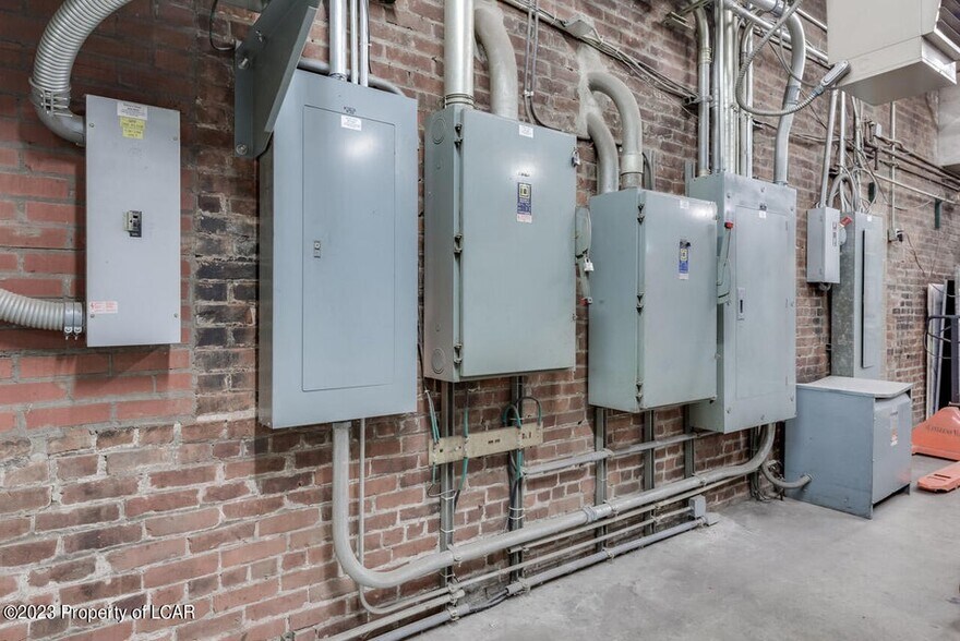 More Photos Of 75 N Washington St, Wilkes Barre Office For Sale