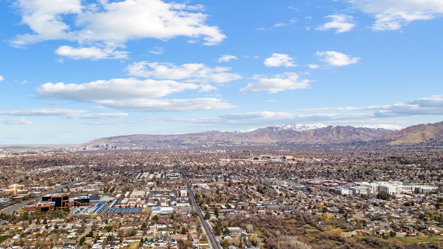 More Photos Of 4372 S 900 E, Millcreek Apartments For Sale