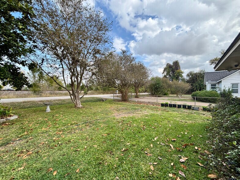 More Photos Of 14515 Sommermeyer St, Houston Land For Sale