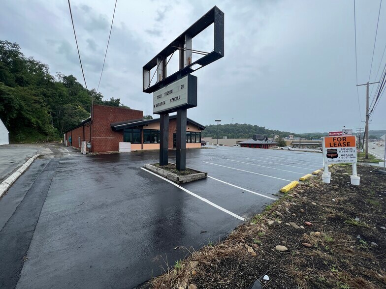 More Photos Of 5185 State Route 30, Greensburg Restaurant For Lease