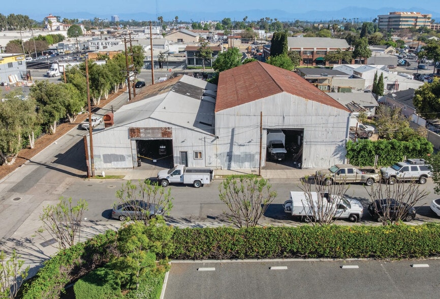 Primary Photo Of 1101-1105 E 3rd St, Santa Ana Warehouse For Sale