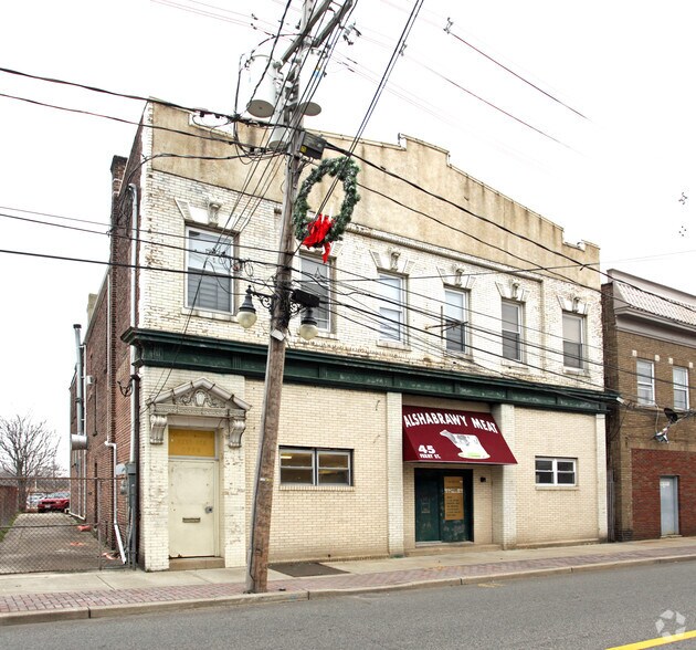 Primary Photo Of 45 Ferry St, South River Religious Facility For Lease