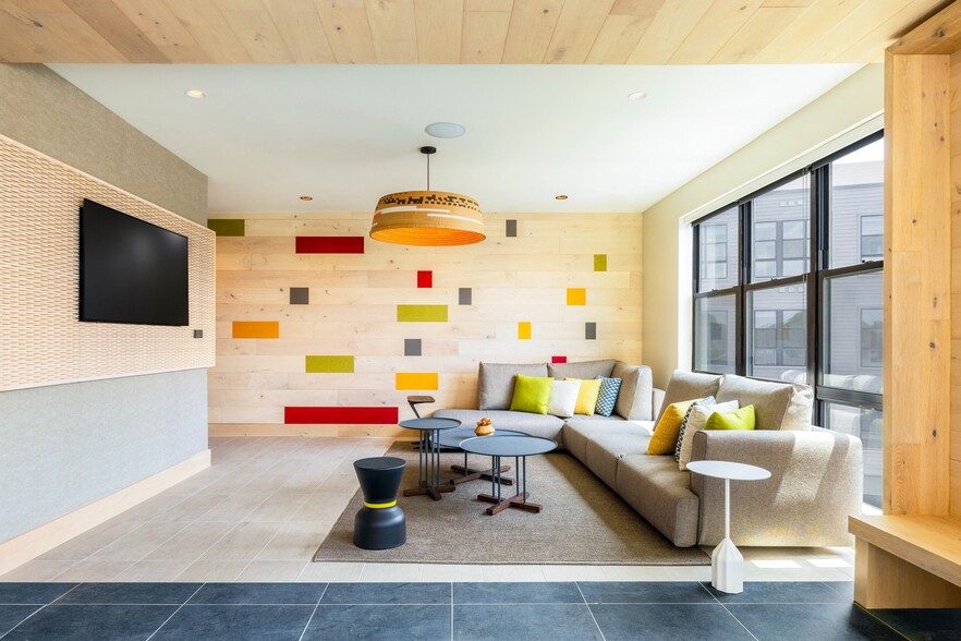 More Photos Of 680 Rhode Island Ave NE, Washington Apartments For Lease