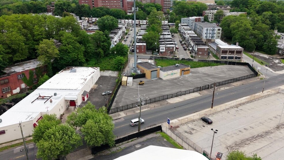 More Photos Of 5141-5153 Belfield Ave, Philadelphia Auto Repair For Sale
