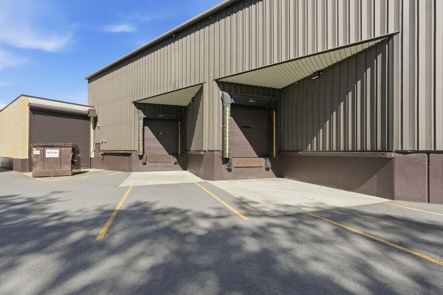 More Photos Of 38 Haywood St, Greenfield Warehouse For Sale