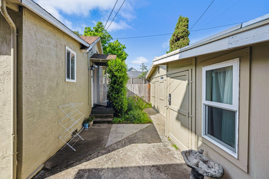 More Photos Of 1645 Main St, Napa Apartments For Sale