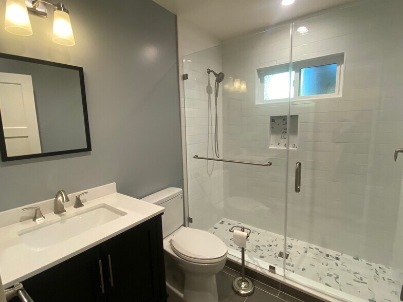 More Photos Of 4101 W National Ave, Burbank Multifamily For Sale