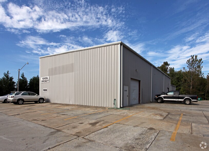 More Photos Of 2023 Richard Baker Dr, Stallings Service For Lease