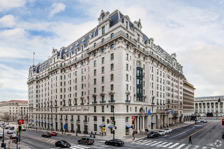 More Photos Of 1455 Pennsylvania Ave NW, Washington Office For Lease