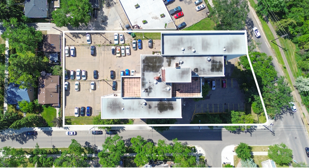 More Photos Of 10101 Saskatchewan Dr NW, Edmonton Apartments For Sale