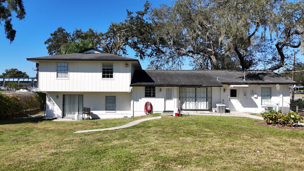 More Photos Of , Brandon Office For Sale