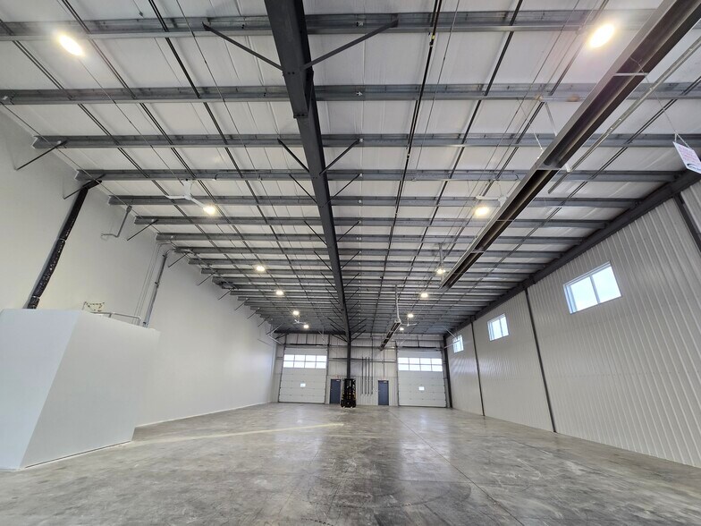 More Photos Of 37 Burnt Basin St, Red Deer County Industrial For Lease