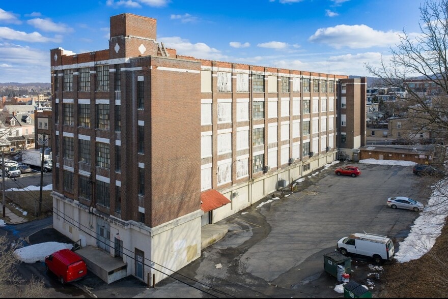 More Photos Of 747-763 Pittston St, Allentown Warehouse For Sale