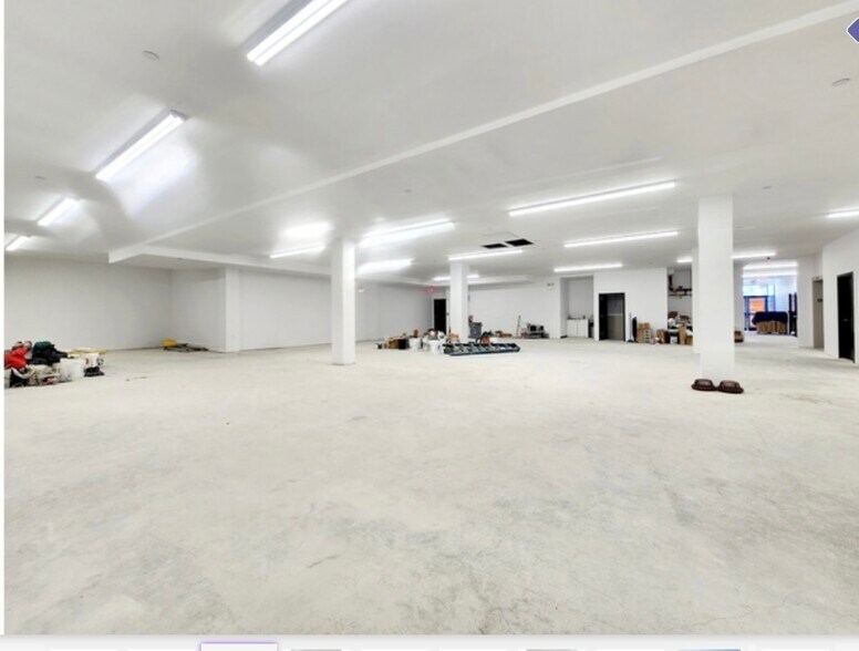 More Photos Of 39-04 29th St, Long Island City Apartments For Lease