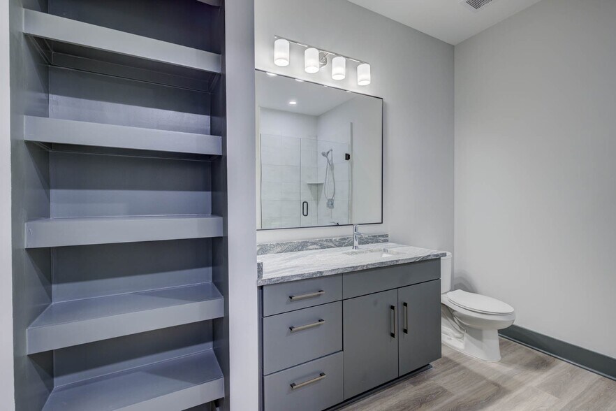 More Photos Of 352 S Walker St, Cary Apartments For Lease