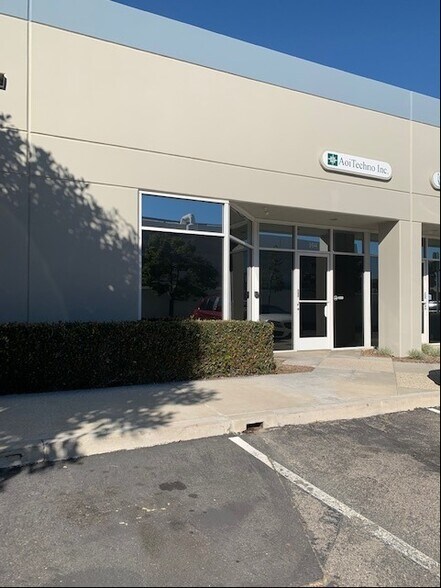 Primary Photo Of 1260 N Hancock St, Anaheim Flex For Sale