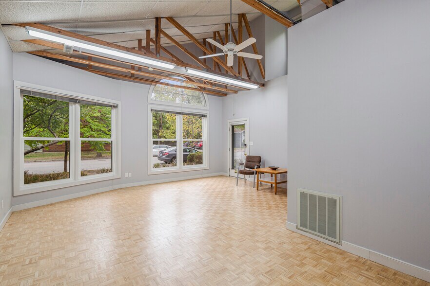 More Photos Of 618 W Magnolia Ave, Louisville Manufacturing For Lease