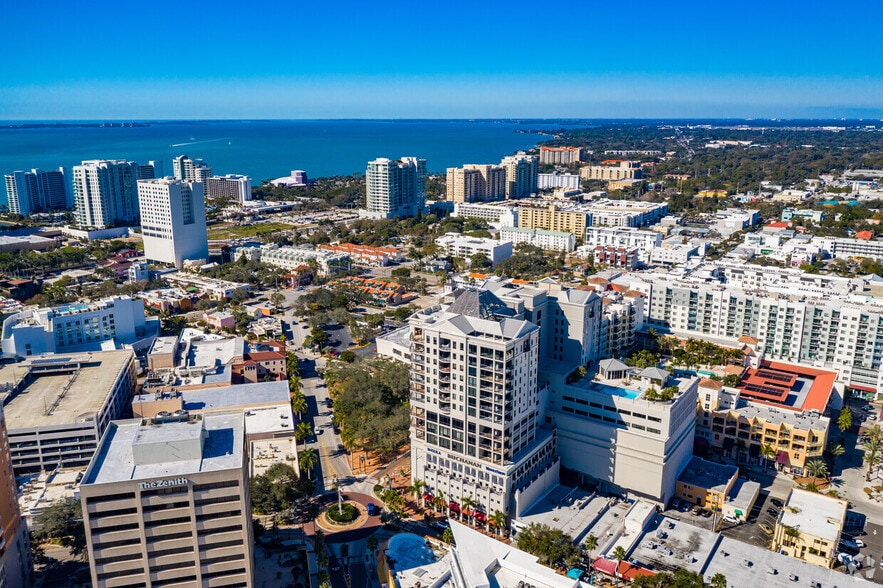 More Photos Of 50 Central Ave, Sarasota Apartments For Lease