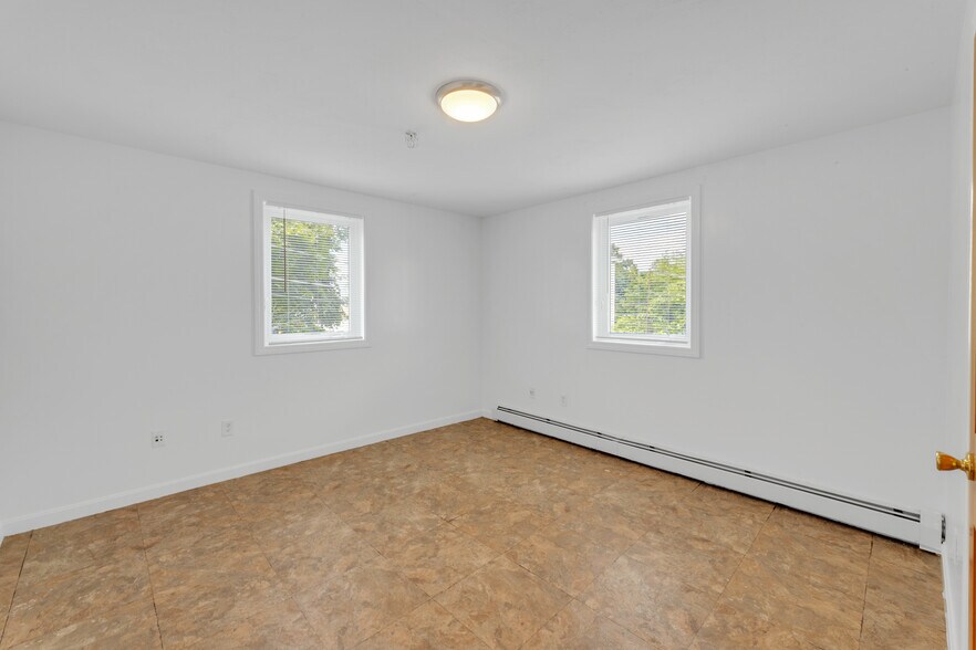 More Photos Of 55 Agawam St, Lowell Apartments For Sale