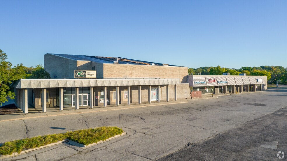 Primary Photo Of 2525-3538 Lake Eastbrook Blvd SE, Grand Rapids Theater Concert Hall For Sale