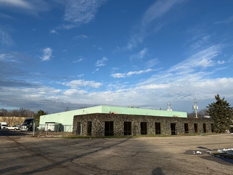Primary Photo Of 2035 Midway Dr, Twinsburg Warehouse For Sale