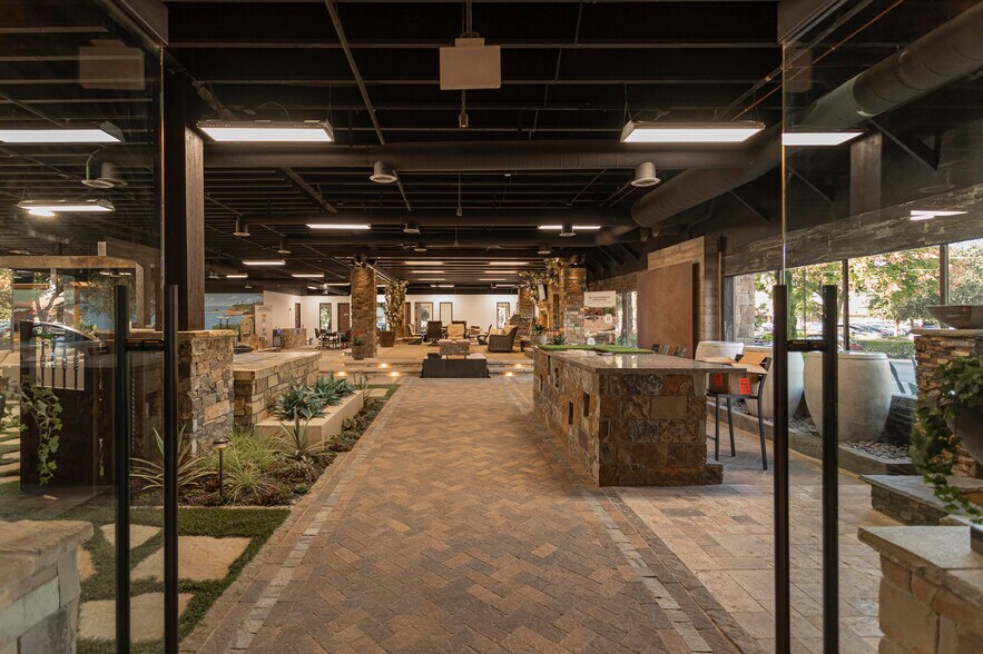 More Photos Of 1570 Brookhollow Dr, Santa Ana Medical For Sale