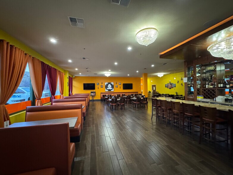 More Photos Of 5245 Vista Blvd, Sparks Freestanding For Lease