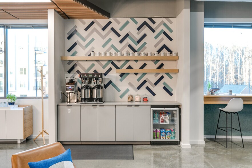 More Photos Of 700 Tech Center Pky, Newport News Coworking Space