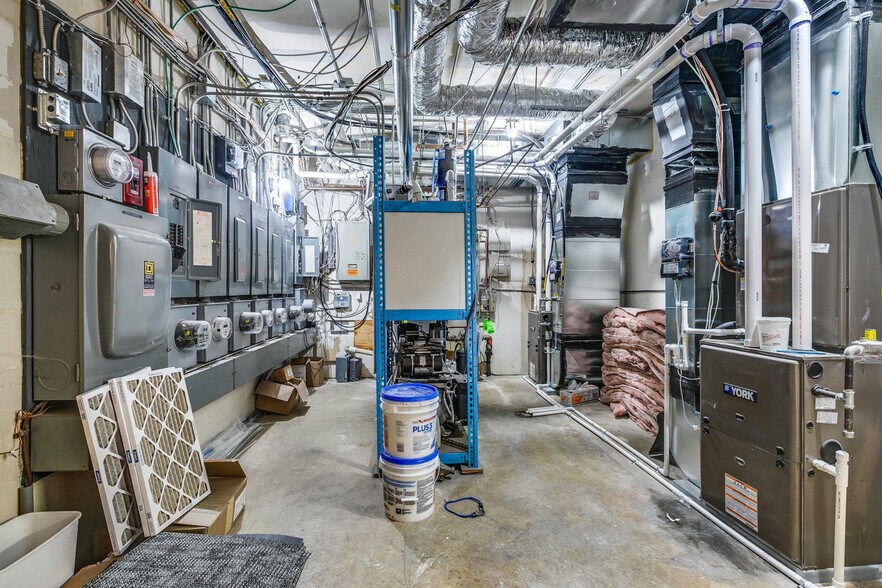 More Photos Of 2480 White Bear Ave N, Maplewood Medical For Sale