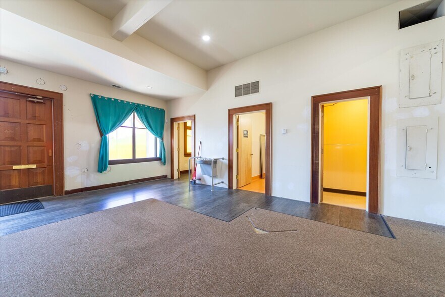 More Photos Of 1039 H St, Eureka Religious Facility For Sale