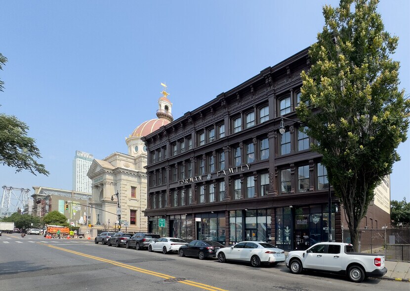 More Photos Of 185 Broadway, Brooklyn Office For Lease