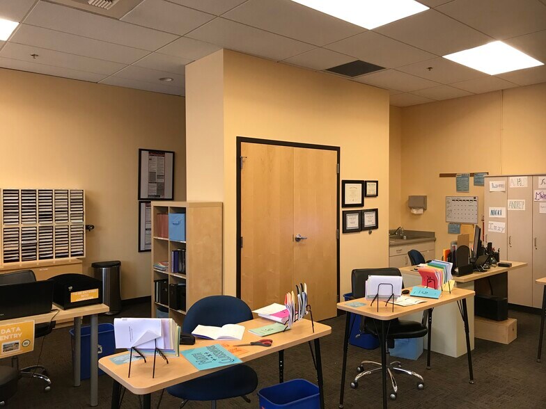 More Photos Of 365 Kirkland Ave, Kirkland Apartments For Lease