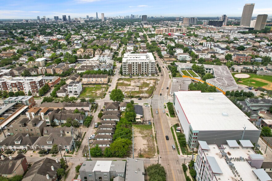 More Photos Of 1709 Genesee St, Houston Land For Sale