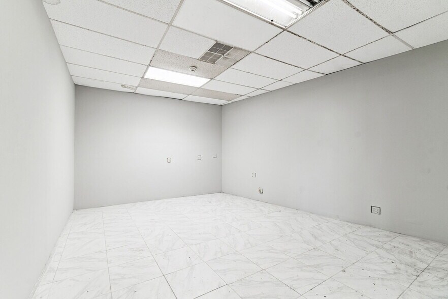 More Photos Of 715 McDuff Ave, Jacksonville Storefront Retail Residential For Sale