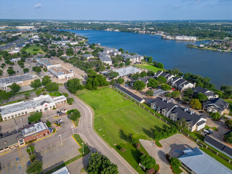 More Photos Of 1100 Crawford Ave, Granbury Land For Sale